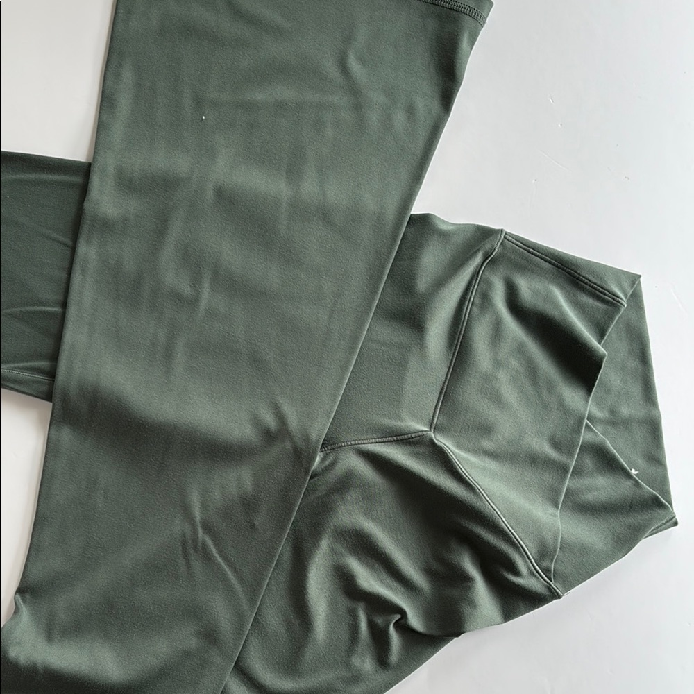 Aerie Army Green Leggings Flare leg, V Waist detail. XS